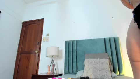 Hanna Warrior online show from 12.18.24