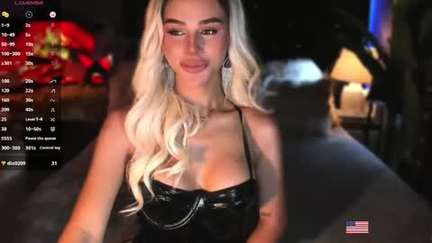 Snapshot of hanny113826 chatting on 11.08.25 hanny113826 online show from 11.08.25