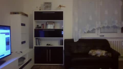 hanzik1954 online show from 02.02.25