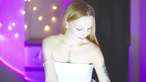 happy_cat_house2 online show from 01.21.25