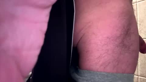 Snapshot of happyhogan1 chatting on 02.01.26 Jhonassmann12 online show from 02.01.26