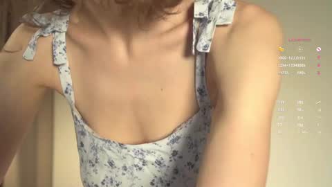 Snapshot of happynewdear chatting on 07.11.26 Evy online show from 07.11.26