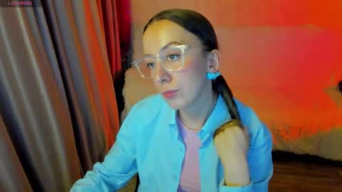 Stephanie online show from 11.24.25