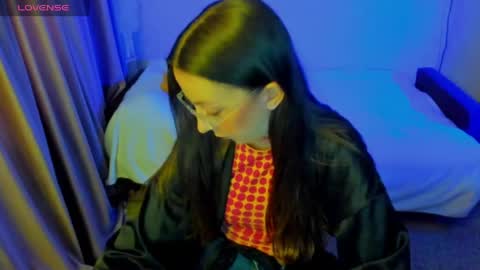 Snapshot of happystephanie chatting on 05.21.26 Stephanie online show from 05.21.26
