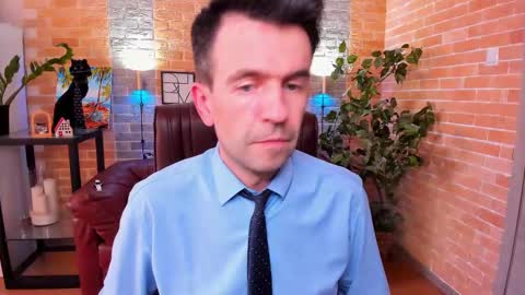 Steve online show from 02.25.25