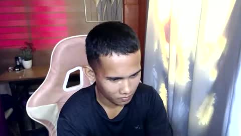 Snapshot of hard_dickzhack chatting on 11.21.25 hard dickzhack online show from 11.21.25