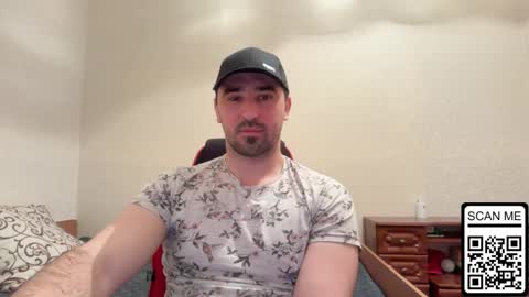 Snapshot of hard_to_obey chatting on 04.21.26 Vadim online show from 04.21.26