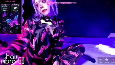 Mia online show from 02.19.26