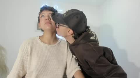 kade and demi independent models online show from 04.03.26