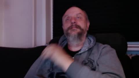 MrLazy online show from 12.21.25