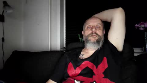 Snapshot of hardmrlazy chatting on 02.28.26 MrLazy online show from 02.28.26