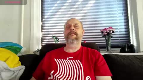 Snapshot of hardmrlazy chatting on 07.09.26 MrLazy online show from 07.09.26