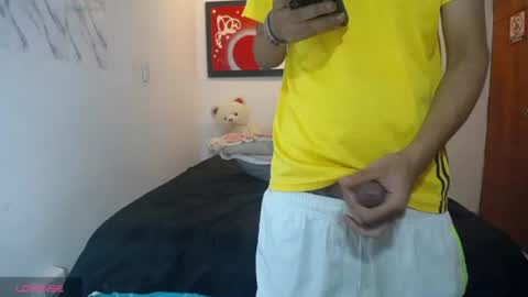 Snapshot of hardsexlove08 chatting on 07.27.26 Andres Dean online show from 07.27.26