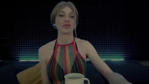 Miss Hardy online show from 01.11.26