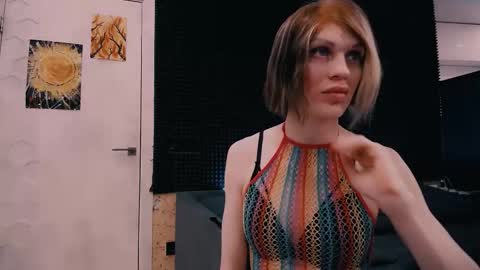 Miss Hardy online show from 03.27.26