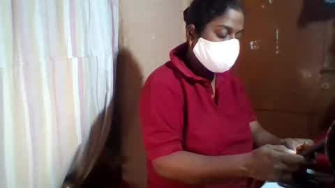 Snapshot of harika69 chatting on 05.20.26 harika69 online show from 05.20.26