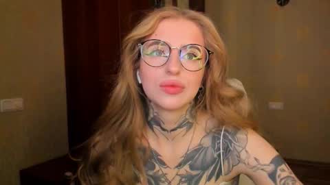 Julia online show from 11.14.25