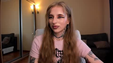 Snapshot of harley_kimm chatting on 03.21.26 Julia online show from 03.21.26