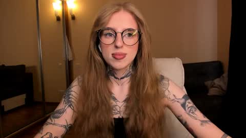 Snapshot of harley_kimm chatting on 04.20.26 Julia online show from 04.20.26