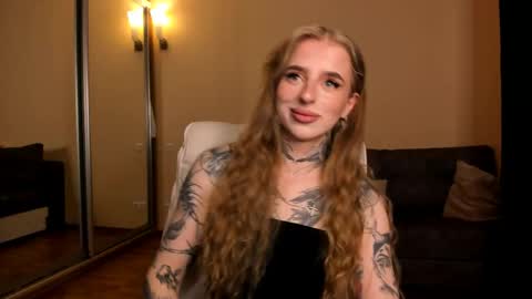 Snapshot of harley_kimm chatting on 04.23.26 Julia online show from 04.23.26