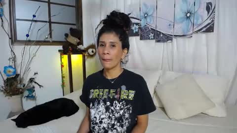 Snapshot of harley_quinns1 chatting on 01.13.25 harley_quinns1 online show from 01.13.25