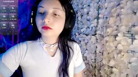 Snapshot of harmonys_couple_ chatting on 10.02.25 Harmonys World online show from 10.02.25