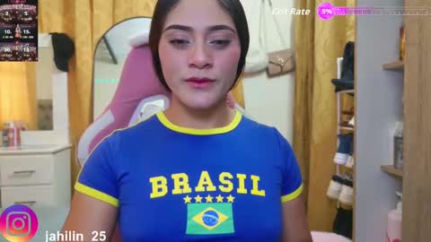 harperzoe online show from 10.18.25