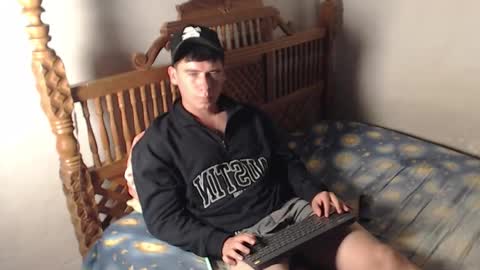 Sebastian online show from 01.05.26