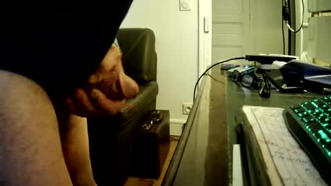 Snapshot of harryallnightes chatting on 09.27.25 harryallnightes online show from 09.27.25