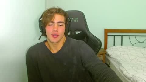 harryking1 online show from 10.12.25