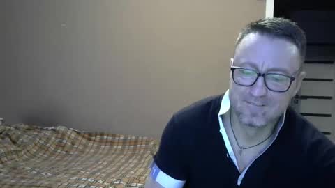 Snapshot of harrysnake chatting on 01.02.25 HarrySnake online show from 01.02.25