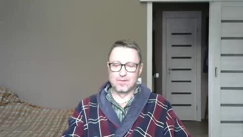 Snapshot of harrysnake chatting on 02.23.25 HarrySnake online show from 02.23.25