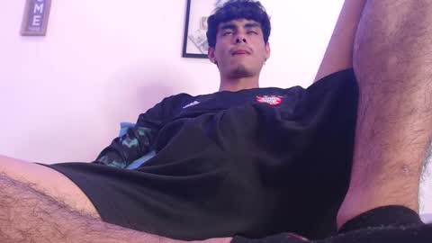 Snapshot of harrythomson1 chatting on 02.12.25 harry thomson online show from 02.12.25