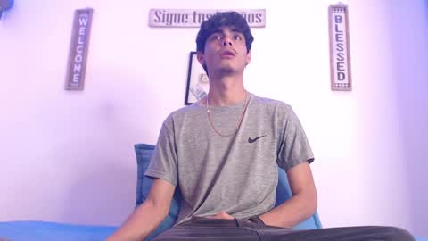 Snapshot of harrythomson1 chatting on 03.08.25 harry thomson online show from 03.08.25