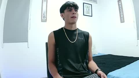 Snapshot of harrythomson1 chatting on 07.19.26 harry thomson online show from 07.19.26