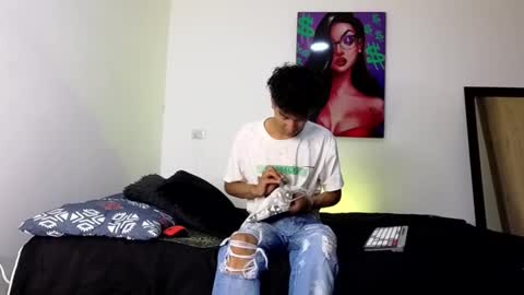 Snapshot of harrytwink18 chatting on 01.14.25 HARRY online show from 01.14.25