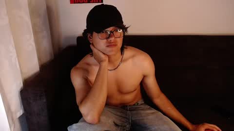 Snapshot of haru_boi chatting on 09.20.25 Haru online show from 09.20.25