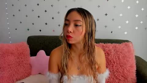 Sophia Blossom online show from 02.24.26