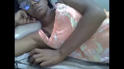 Snapshot of harysette chatting on 01.08.25 harysette online show from 01.08.25