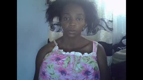 Snapshot of harysette chatting on 01.12.25 harysette online show from 01.12.25