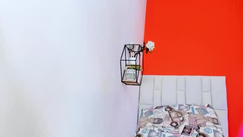 Snapshot of hassly_sexy69 chatting on 10.15.25 Karla online show from 10.15.25