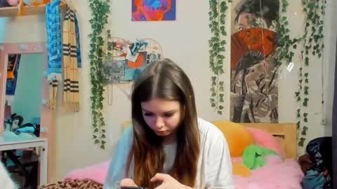 HateEmotions online show from 10.04.25