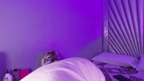 hatsajones online show from 04.09.26