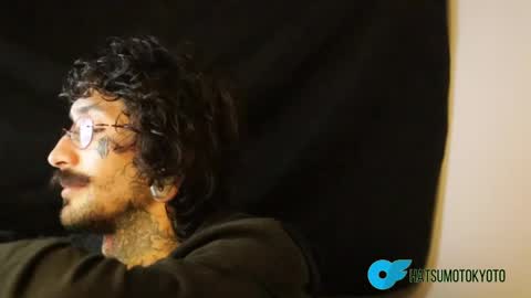 More content   2   online show from 01.23.25