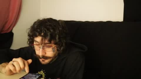 More content   2   online show from 01.28.25