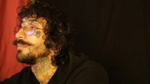 More content   2   online show from 02.15.25