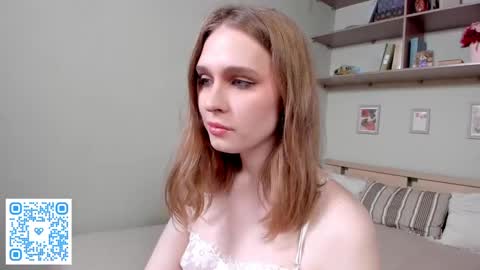 Snapshot of havagooday chatting on 05.15.26 Mia online show from 05.15.26