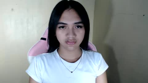 Snapshot of hawadiha chatting on 06.17.26 LIX online show from 06.17.26