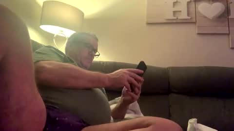 hawks2113 online show from 02.17.25