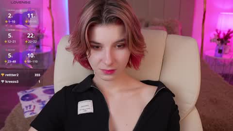 haylaamber online show from 12.08.24